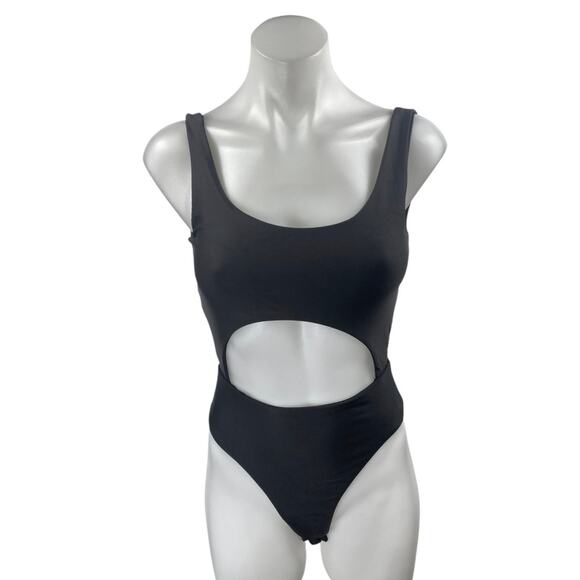 1Z45 Women's Black Cutout Waist Sleeveless One Piece Swimwear Swimsuit Size S - Picture 1 of 4